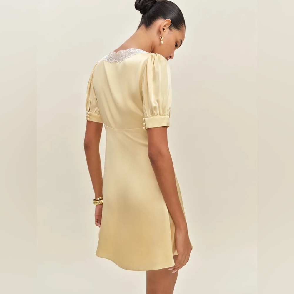 Reformation Avin Silk Dress in Blonde. Brand new without tags,  never worn. - Picture 3 of 8